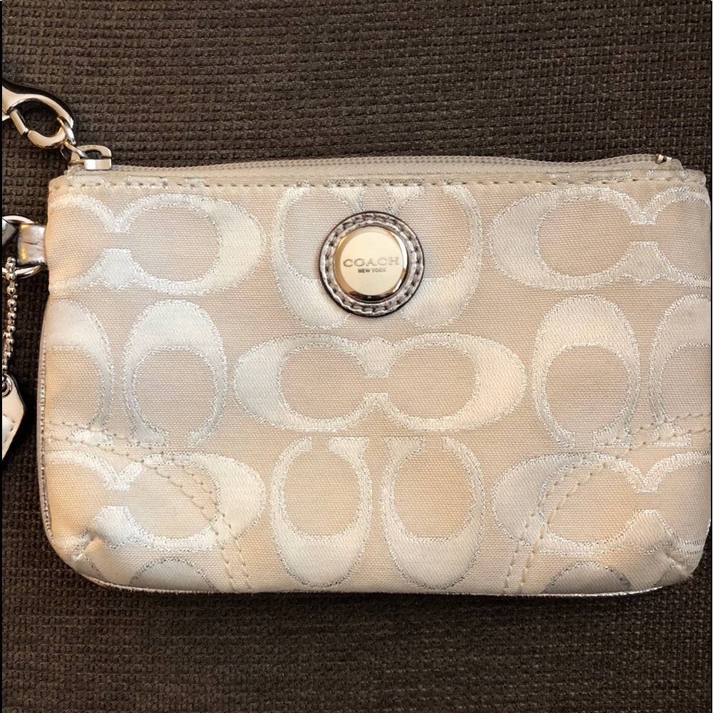 Authentic Coach White and Silver Poppy Wristlet